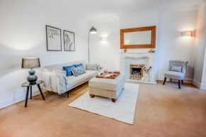 Beautiful 2Bed Apt by Hyde Park